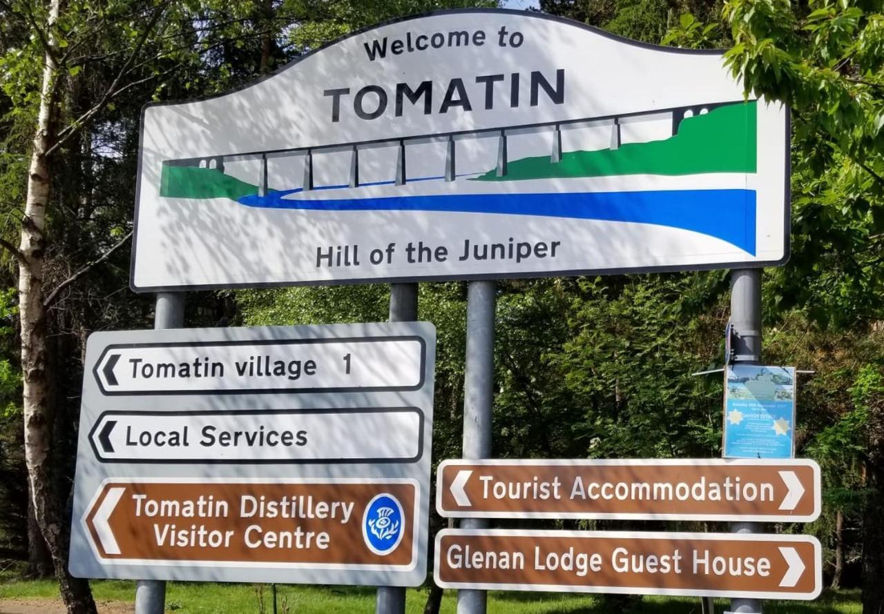 Glenan Lodge Self Catering Tomatin ภายนอก รูปภาพ