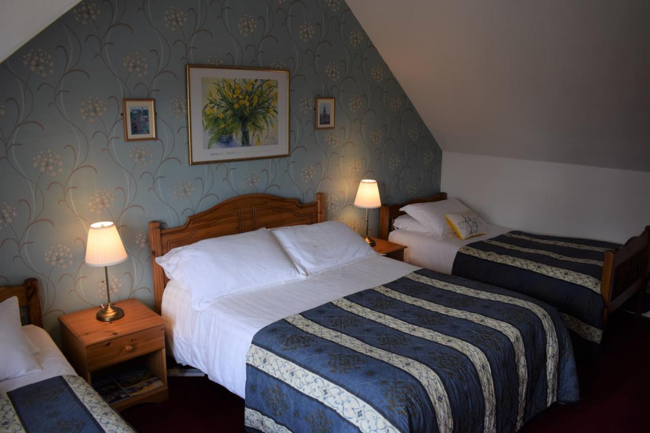 Glenan Lodge Self Catering Tomatin ภายนอก รูปภาพ