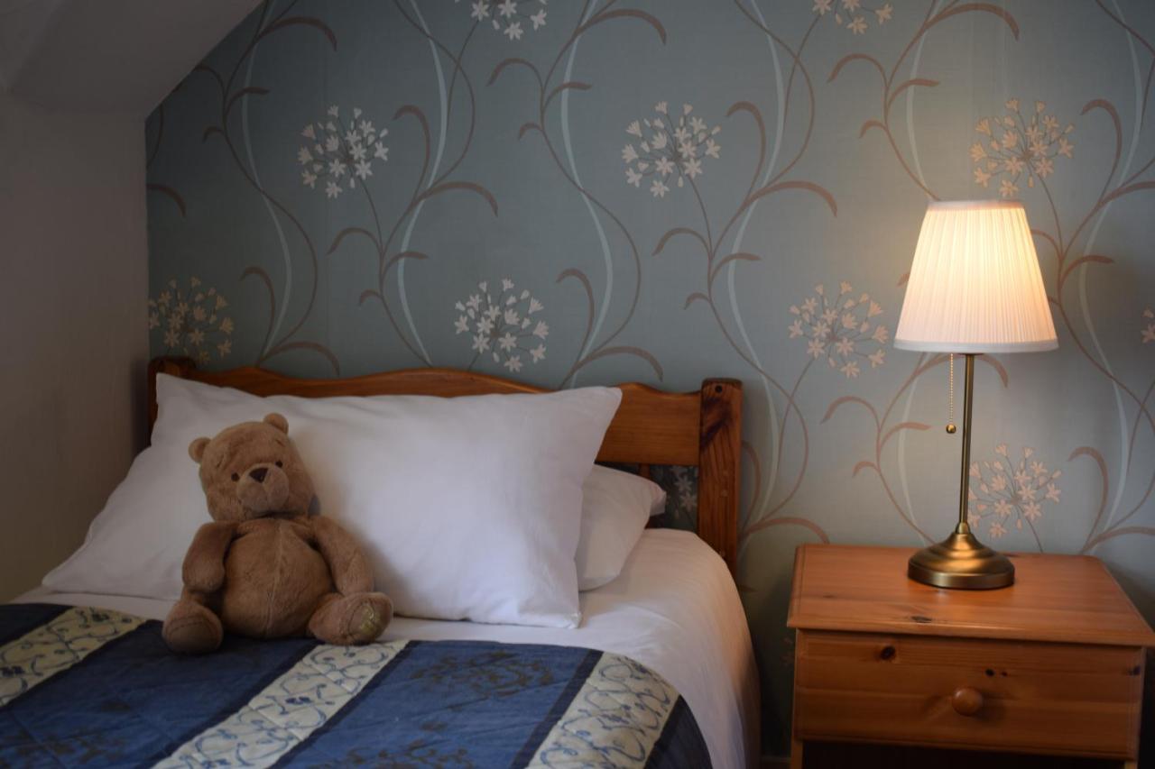 Glenan Lodge Self Catering Tomatin ภายนอก รูปภาพ
